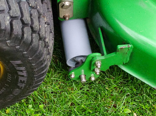 Lawn Striper Kit for 48" 7-Iron MOD Deck on 2014 John Deere 920M OR 920R