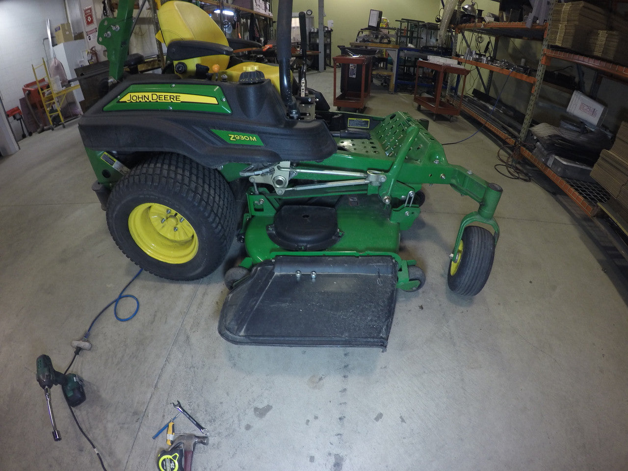 John deere zero online turn 930m